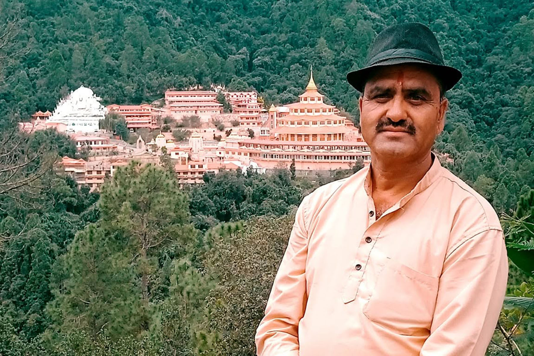 तन्हाई की गहराई में डूब जाने वाली ग़ज़ल गोविंद भट्ट 'मुसाफिर' की अनमोल रचना 