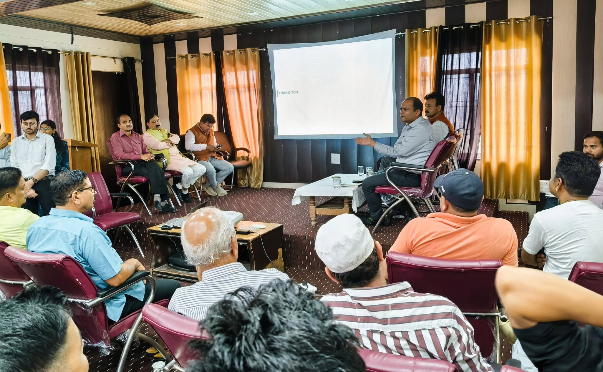 लोहाघाट को स्मार्ट सिटी बनाने की तैयारी तेज, 30 जुलाई तक आम जनता से मांगे सुझाव